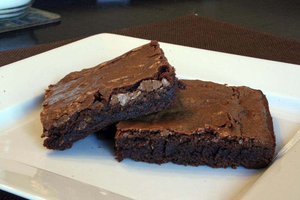 Chewy Cocoa Brownies of Caitlin Hawley - Recipefy