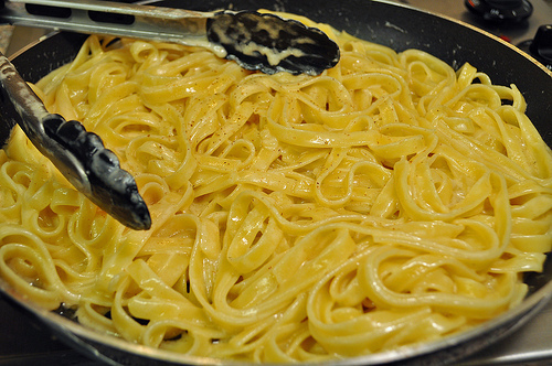 Fettuccine Alfredo of Caitlin Hawley - Recipefy