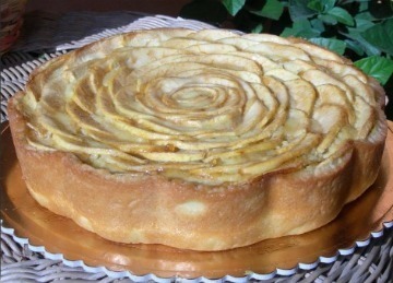 Torta di mele alla crema frangipane of Vincenzo Mania - Recipefy