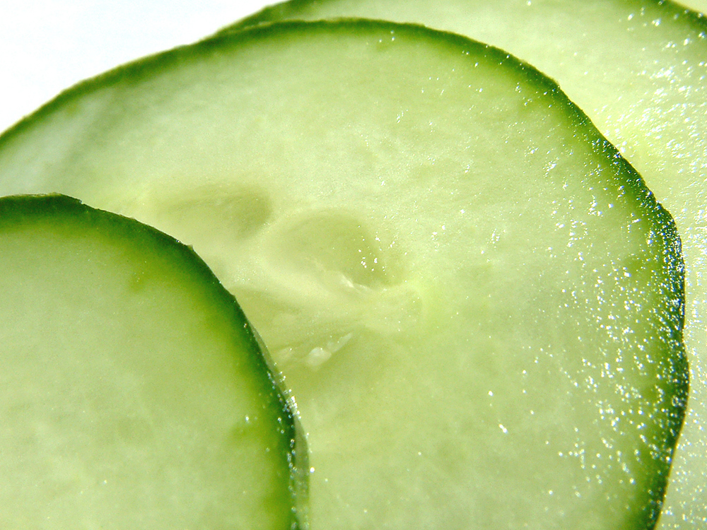 Cucumbers marinated in vinegar and sugar de Niklaus Gerber - Recipefy