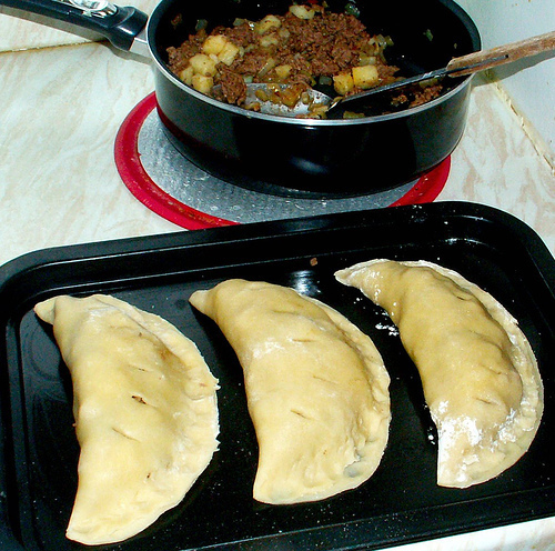 Curry Pasties. of David Le Mottee - Recipefy