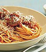 Spaghetti with Mozzarella-Stuffed Meatballs di Lisa Evanoff - Recipefy