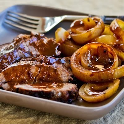 Balsamic and Onion Pot Roast in the Crockpot de Lisa Evanoff - Recipefy