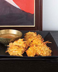 Crispy Potato Latkes  de Lisa Evanoff - Recipefy