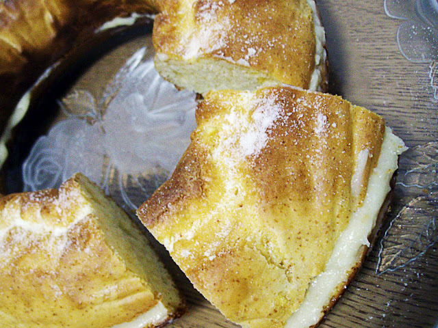 Roscón relleno de crema pastelera (Dukan. Tolerado: Maicena/Leche en polvo) di Jose Luis Lopez - Recipefy