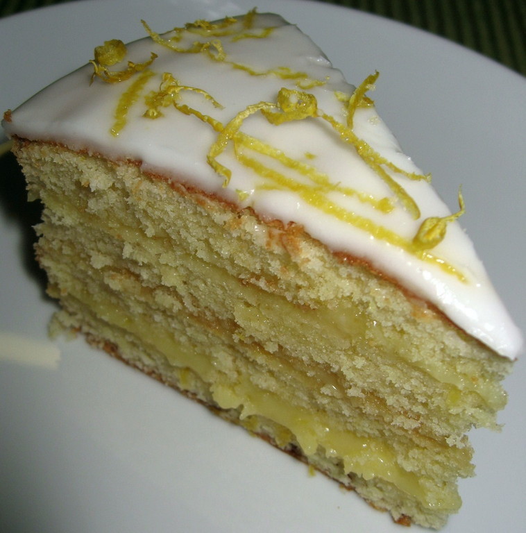 Lemon curd cake of Alexandra Cowlishaw - Recipefy