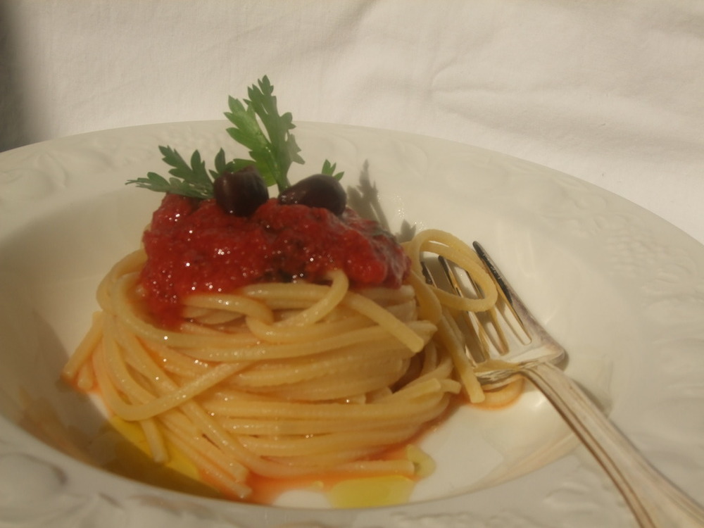 spaghetti alla puttanesca di fede  - Recipefy