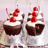 Fudge-brownie-surprise-cupcakes-r135791-ss-1-jpg