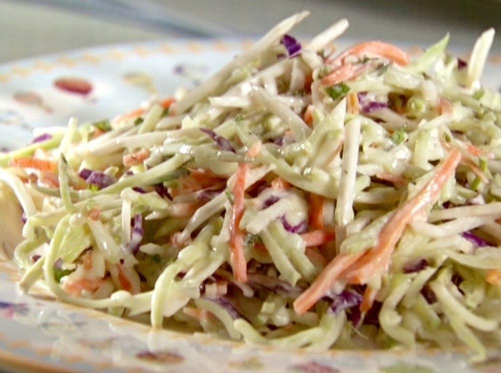 Cole Slaw / Broccoli Slaw of Amy Moore - Recipefy