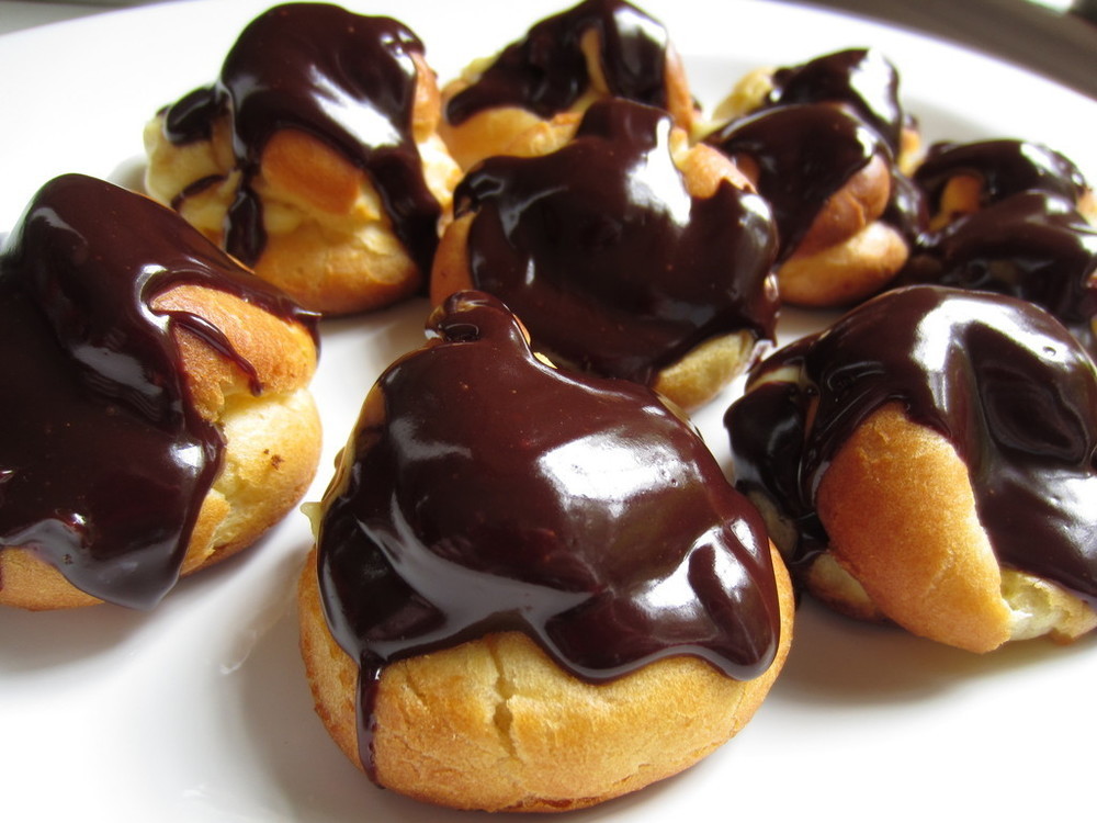 profiteroles of Isabel Lorite Valiente - Recipefy