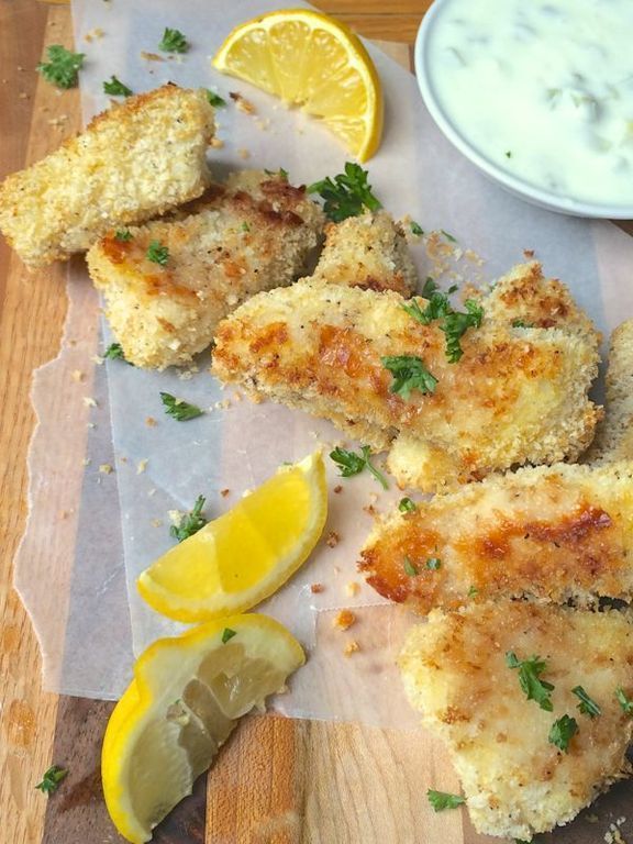 Crispy Baked Fish Sticks with Homemade Tartar Sauce di Andrea Metzger Emling - Recipefy