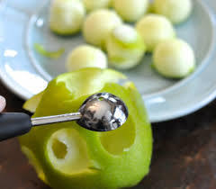 Bolitas de Manzana con licor de melocotón. of Turruchel Ibañez Piqueras - Recipefy