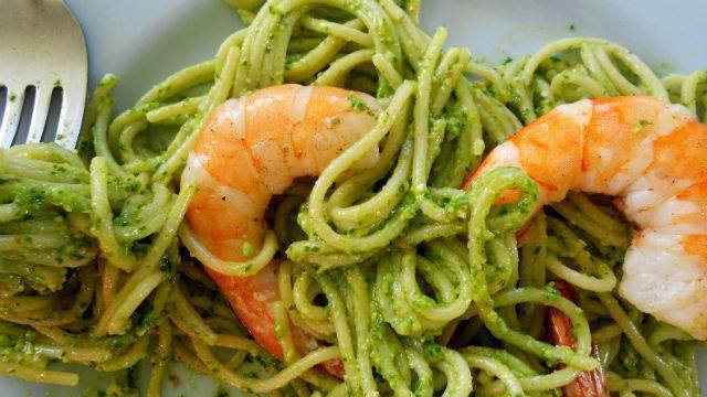 PASTA CON CAMARONES Y PESTO DE LIMÓN di casama - Recipefy