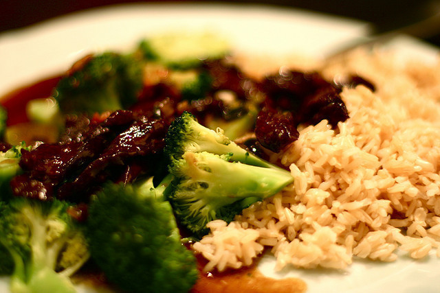 Beef and Broccoli de Elaine Crawford Daguanno - Recipefy