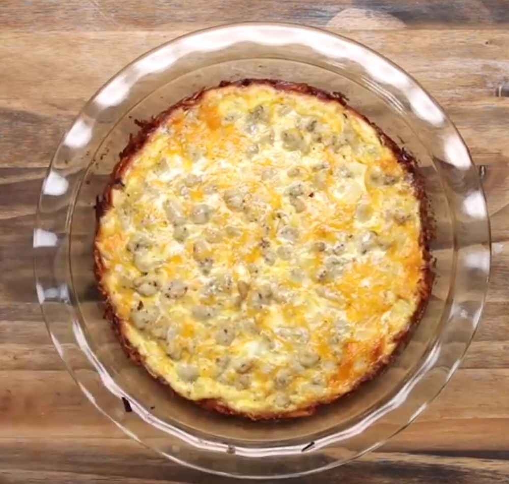 Cheesy Hash Brown Quiche di Amy Moore - Recipefy