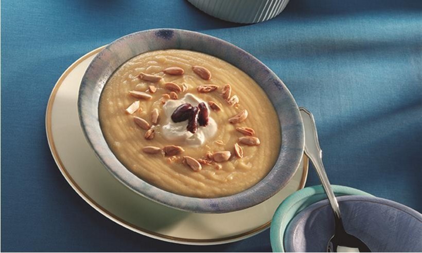 حلوى السميد باللوز والقشطة de Deena99 - Recipefy