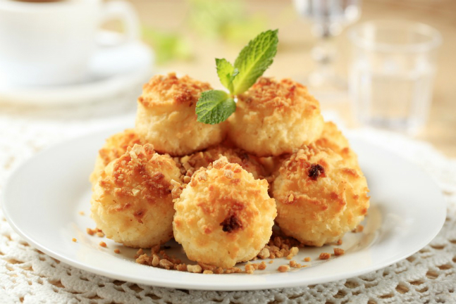 Coconut Macaroons: A Symphony of Textures of Coco Treasure Organics - Recipefy