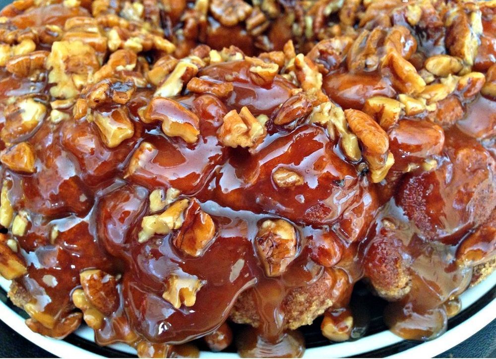 Sticky Monkey Bread Recipe di Mithra - Recipefy