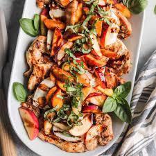 Peach Caprese Grilled Chicken of Bobby Keillor - Recipefy