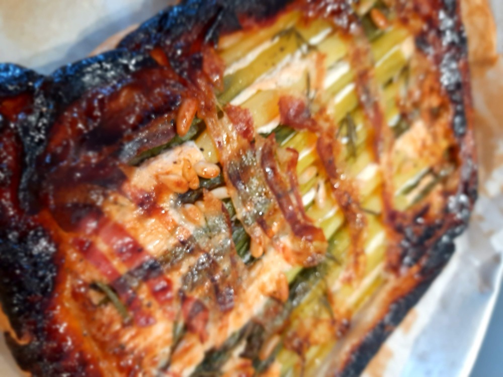 Tatin asparagi, pancetta e pinoli di Marina Marini - Recipefy